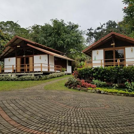 Cielo Verde Lodge Маспи Экстерьер фото